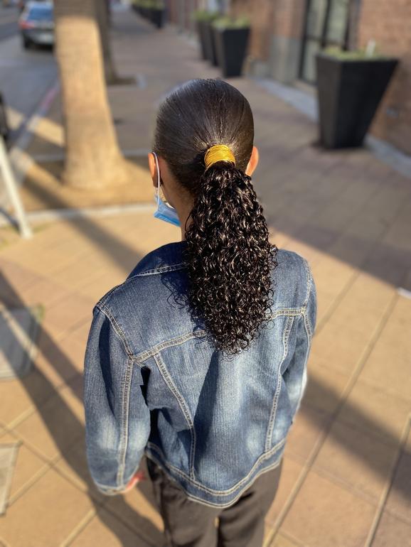 Invisible Ponytail